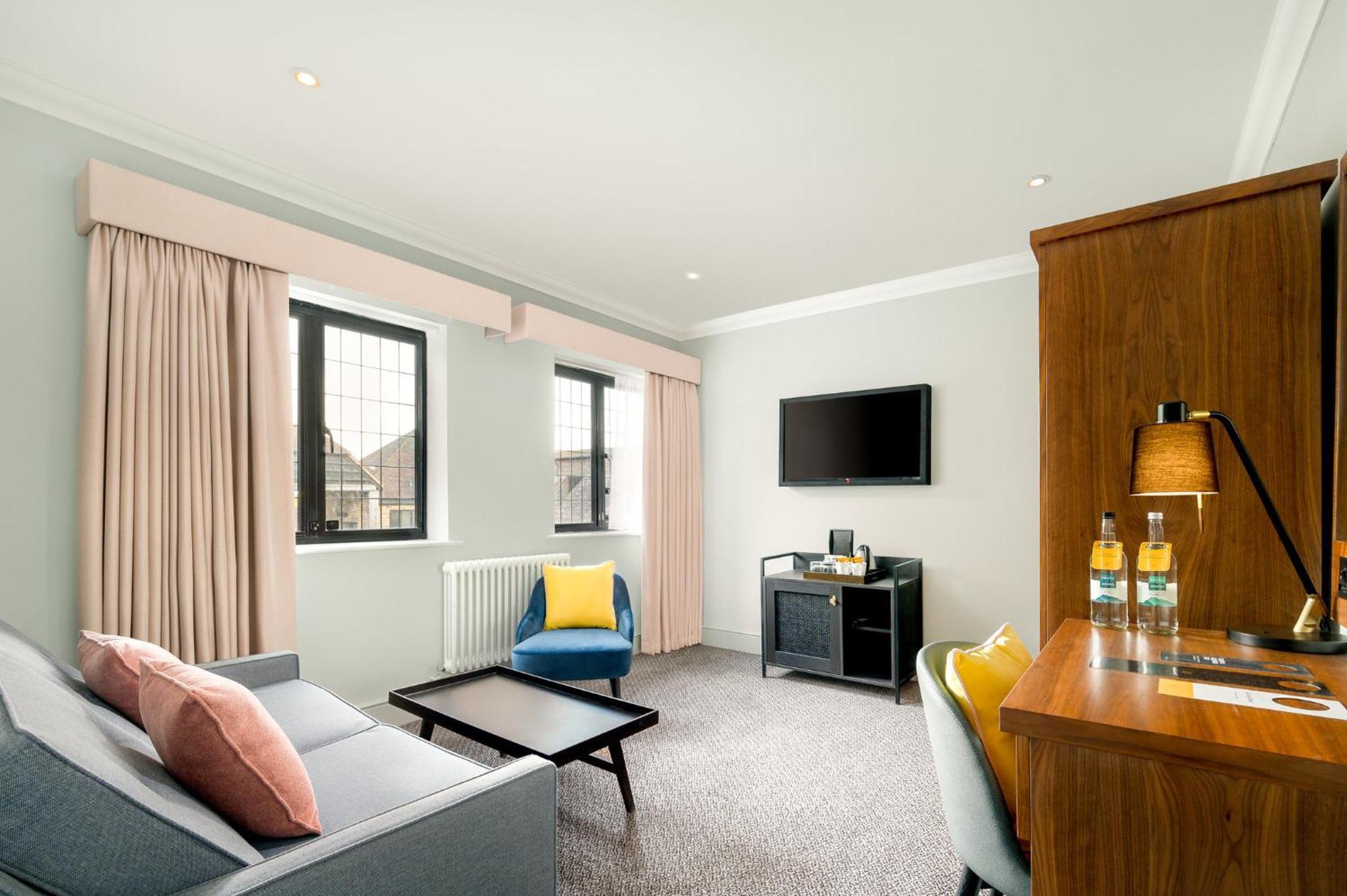 Voco Lythe Hill Hotel & Spa By Ihg Haslemere Kültér fotó