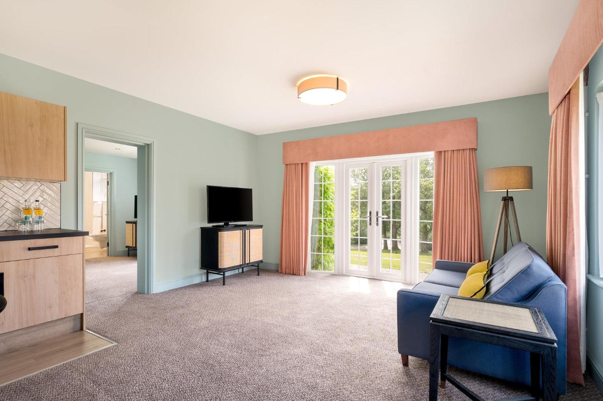 Voco Lythe Hill Hotel & Spa By Ihg Haslemere Kültér fotó